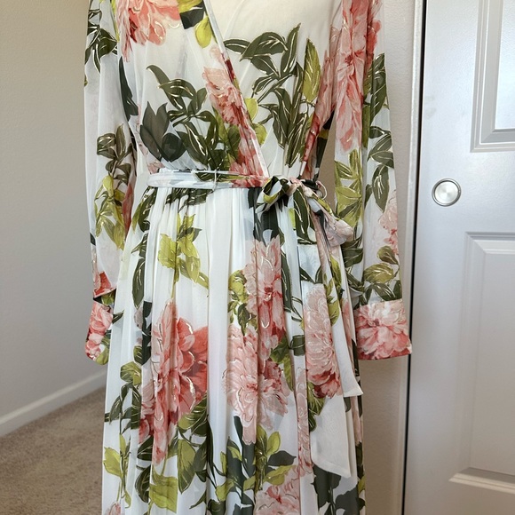 Alexa B Nites Maxi Floral Dress - Picture 5 of 9